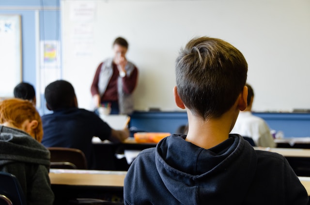 enfant ecole salle de classe