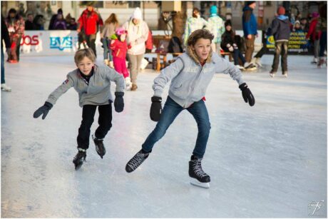 enfants patinoire